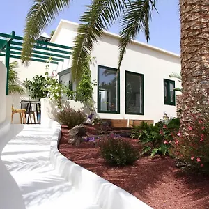  Holiday home Unique, Stylish & Calm El Estanque By The Sea, Adults Only